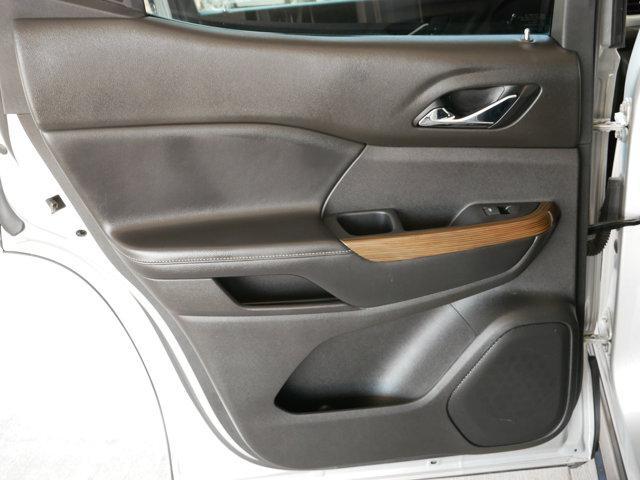 Photo of 2019 Quicksilver Metallic GMC Acadia