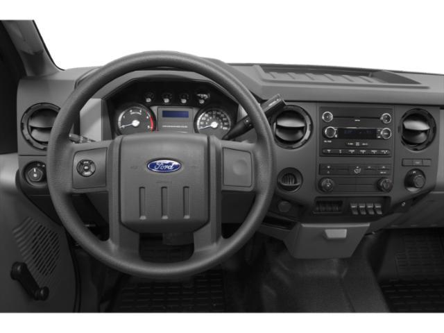 Photo of 2013 Oxford White Ford F-350