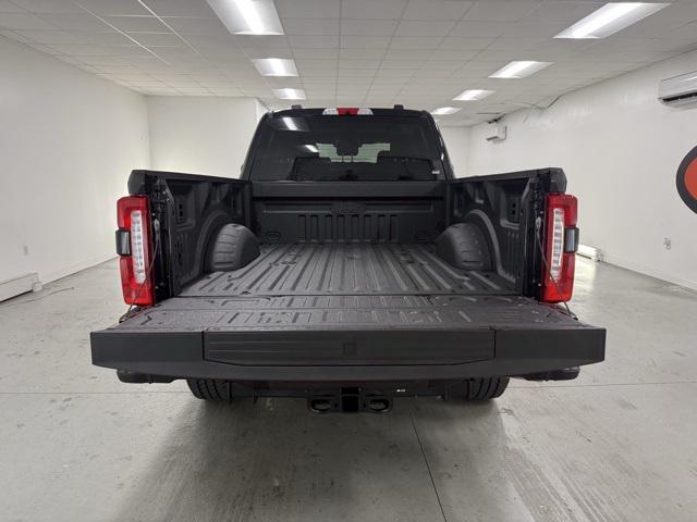 Photo of 2026 Agate Black Metallic Ford F-350