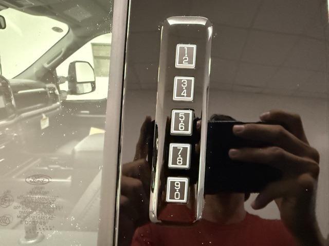 Photo of 2026 Agate Black Metallic Ford F-350