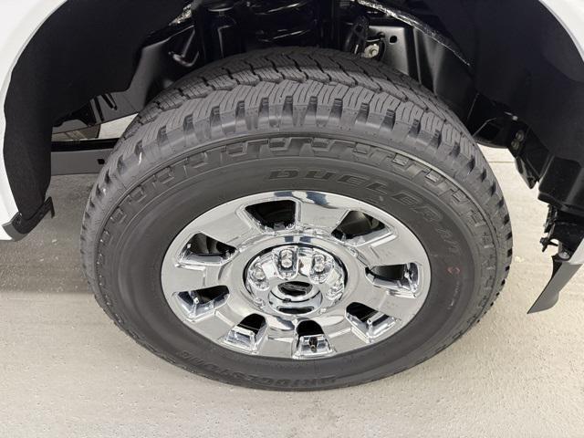 Photo of 2026 Oxford White Ford F-350