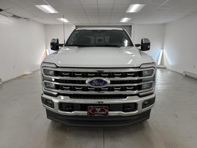 Photo of 2026 Oxford White Ford F-350