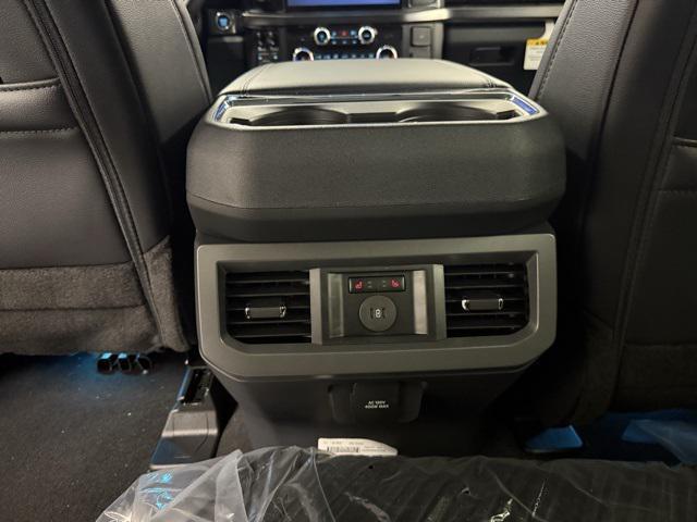 Photo of 2026 Oxford White Ford F-350