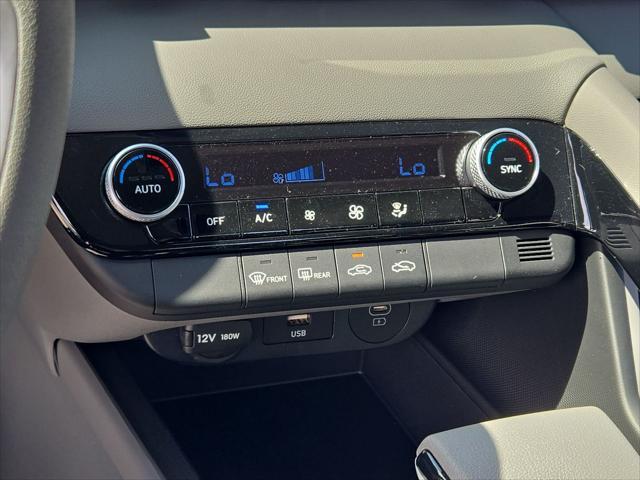 Photo of 2025 Intense Blue Hyundai ELANTRA HEV