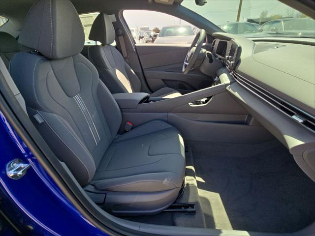 Photo of 2025 Intense Blue Hyundai ELANTRA HEV