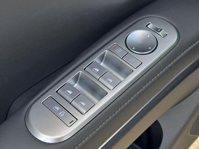 Photo of 2026 Creamy White Pearl Hyundai PALISADE