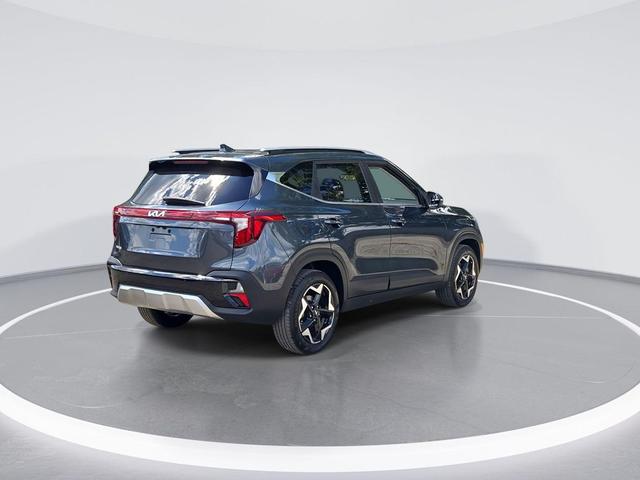 Photo of 2025 Gravity Gray Kia Seltos