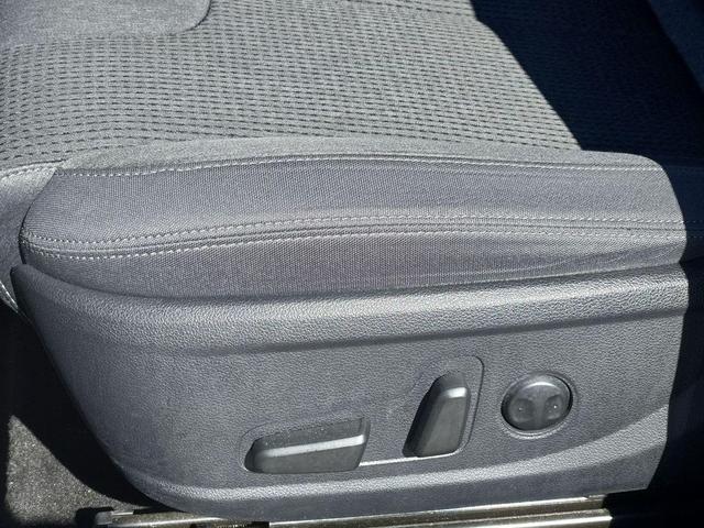 Photo of 2023 Hampton Gray Hyundai SANTA FE