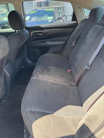 Photo of 2015 SIL Nissan Altima