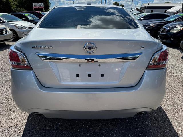 Photo of 2015 SIL Nissan Altima