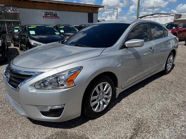 Photo of 2015 SIL Nissan Altima