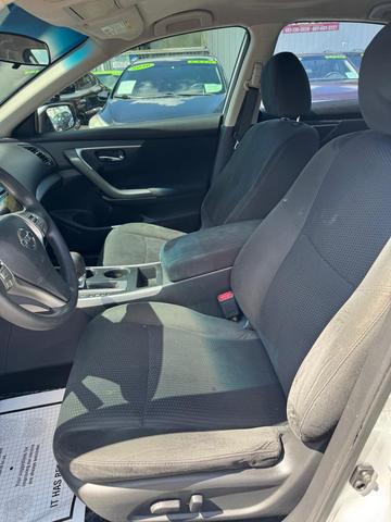 Photo of 2015 SIL Nissan Altima