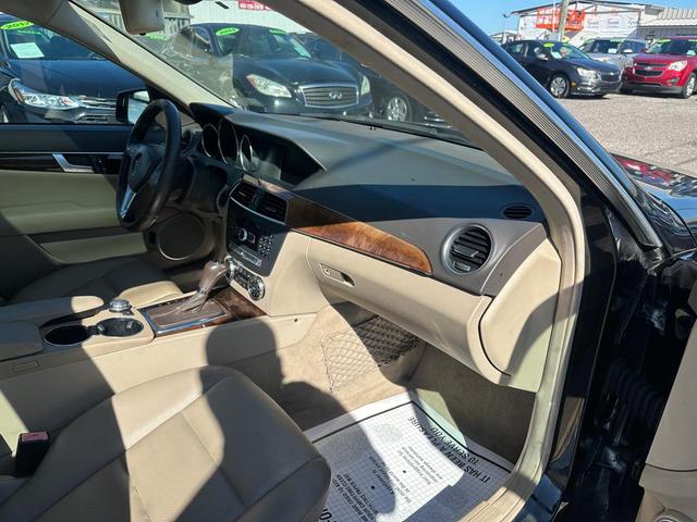 Photo of 2012 BLK Mercedes-Benz C-Class