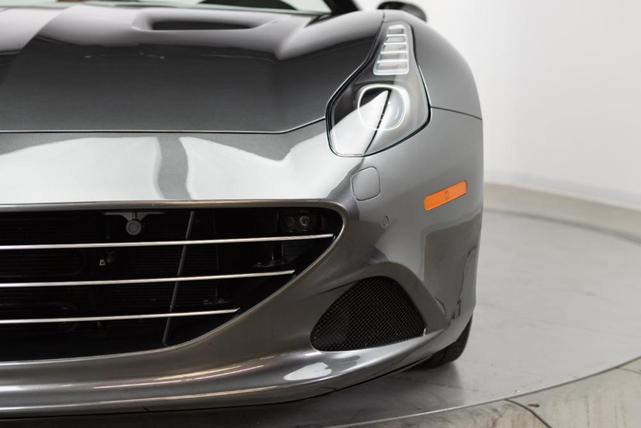 Photo of 2016 Grigio Silverstone Ferrari California