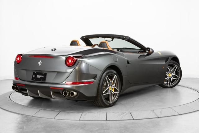 Photo of 2016 Grigio Silverstone Ferrari California