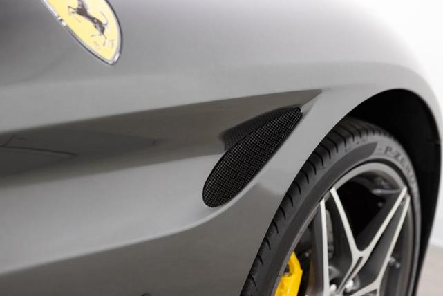Photo of 2016 Grigio Silverstone Ferrari California