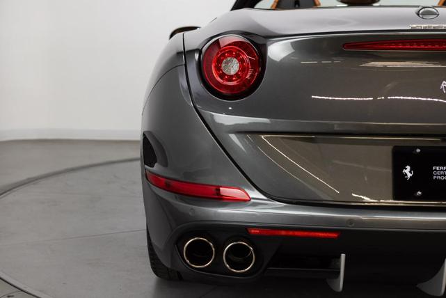 Photo of 2016 Grigio Silverstone Ferrari California