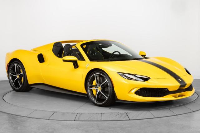 Photo of 2025 Giallo Triplo Strato Ferrari 296 GTS