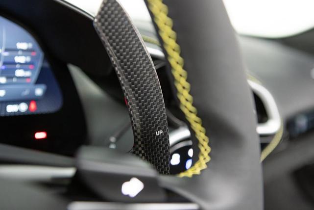 Photo of 2025 Giallo Triplo Strato Ferrari 296 GTS