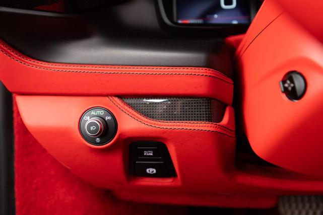 Photo of 2021 Nero Ferrari F8 Spider