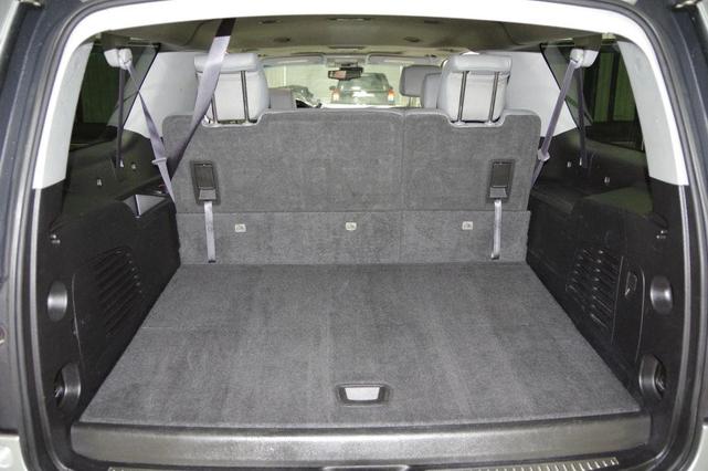 Photo of 2017 Silver Ice Metallic Chevrolet Suburban