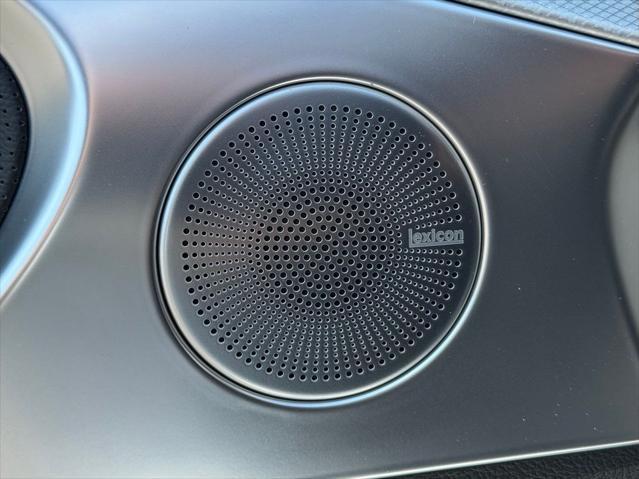Photo of 2026 Uyuni White Genesis G70
