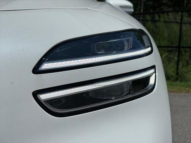 Photo of 2026 Uyuni White Genesis G70