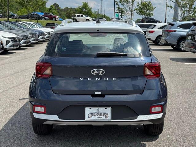 Photo of 2025 Denim w/White Roof Hyundai VENUE