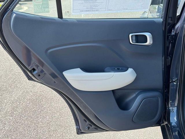 Photo of 2025 Denim w/White Roof Hyundai VENUE