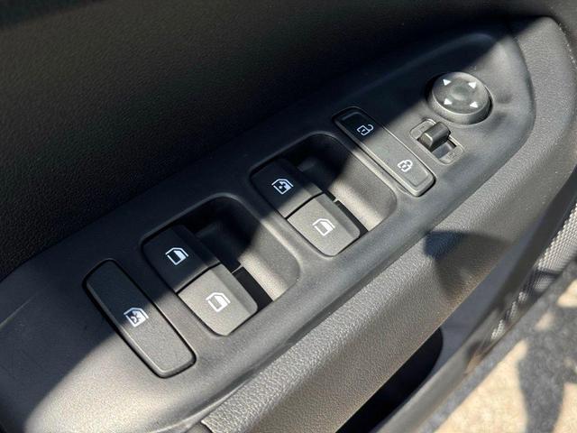 Photo of 2025 Ecotronic Gray w/Black Roof Hyundai VENUE