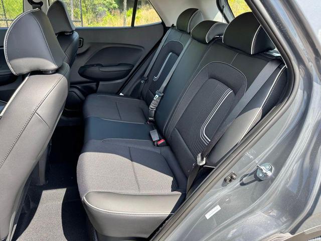 Photo of 2025 Ecotronic Gray w/Black Roof Hyundai VENUE