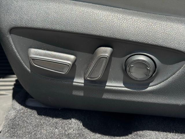 Photo of 2021 Lunar Rock/Ice Edge Roof Toyota RAV4