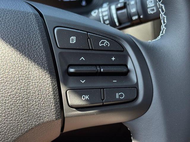 Photo of 2025 Ecotronic Gray w/Black Roof Hyundai VENUE