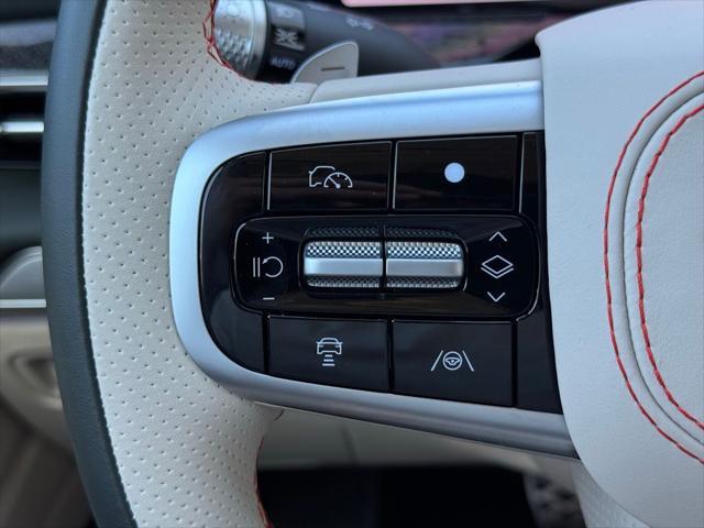 Photo of 2025 Uyuni White Genesis GV80 Coupe