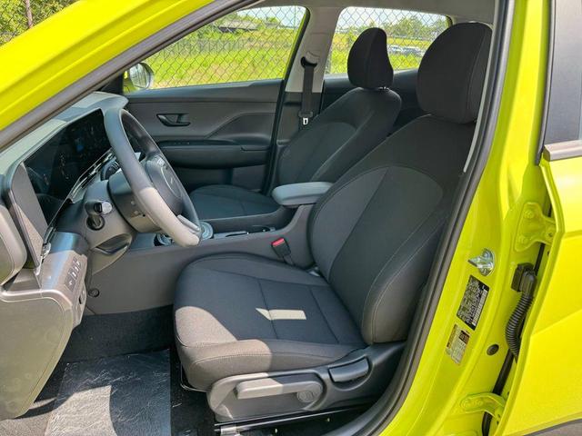 Photo of 2025 Neoteric Yellow Hyundai KONA