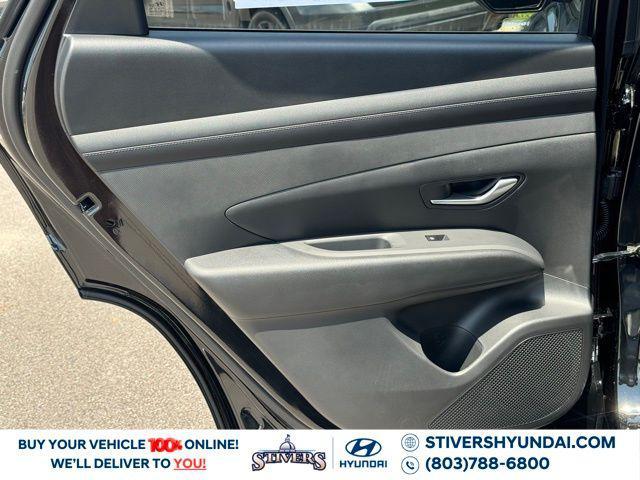 Photo of 2025 Phantom Black Hyundai TUCSON