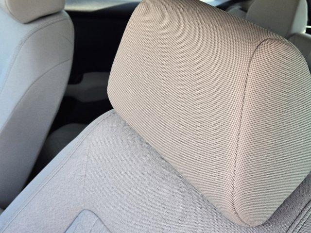 Photo of 2024 Platinum White Pearl Honda HR-V