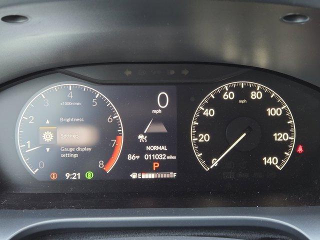 Photo of 2024 Platinum White Pearl Honda HR-V