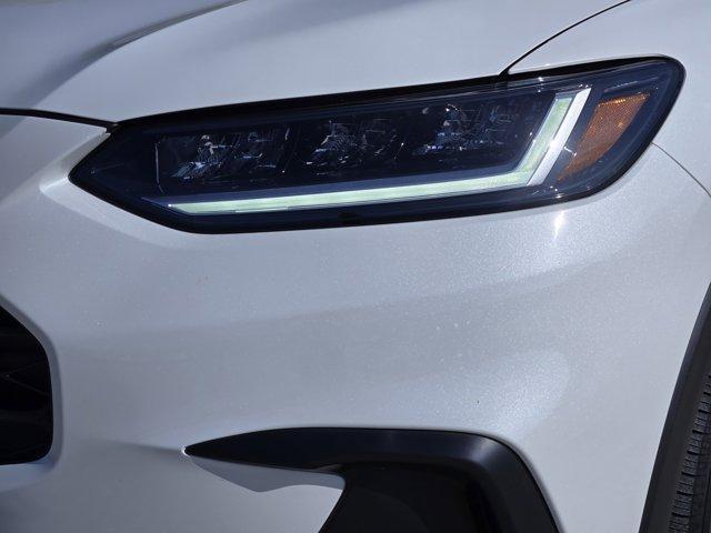 Photo of 2024 Platinum White Pearl Honda HR-V