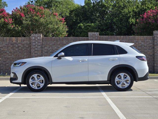 Photo of 2024 Platinum White Pearl Honda HR-V