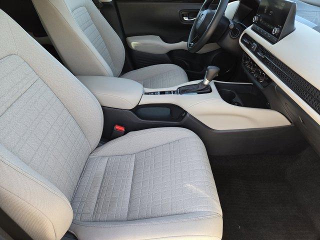Photo of 2024 Platinum White Pearl Honda HR-V