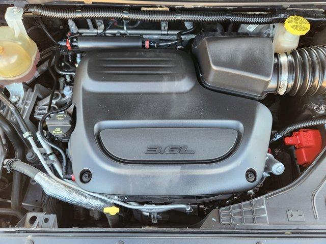Photo of 2019 Maximum Steel Metallic Chrysler Pacifica