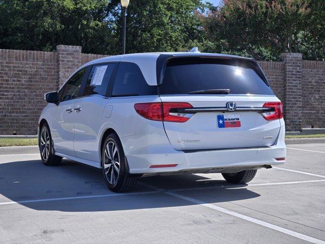 Photo of 2024 Platinum White Pearl Honda Odyssey