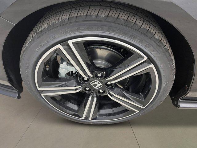 Photo of 2025 Crystal Black Pearl Honda Accord Hybrid