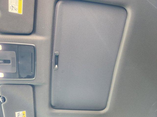 Photo of 2024 Platinum White Pearl Honda CR-V Hybrid