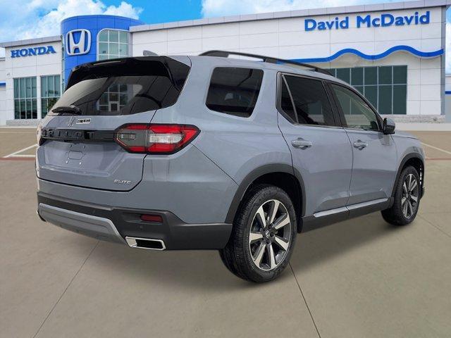 Photo of 2025 Sonic Gray Pearl Honda Pilot
