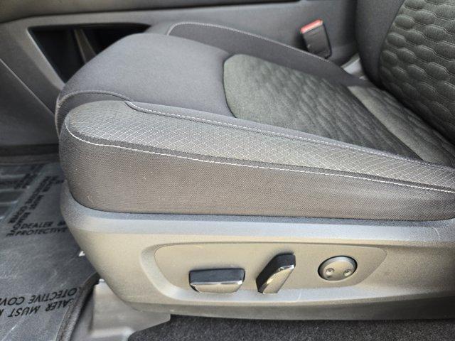 Photo of 2022 Black Nissan Pathfinder
