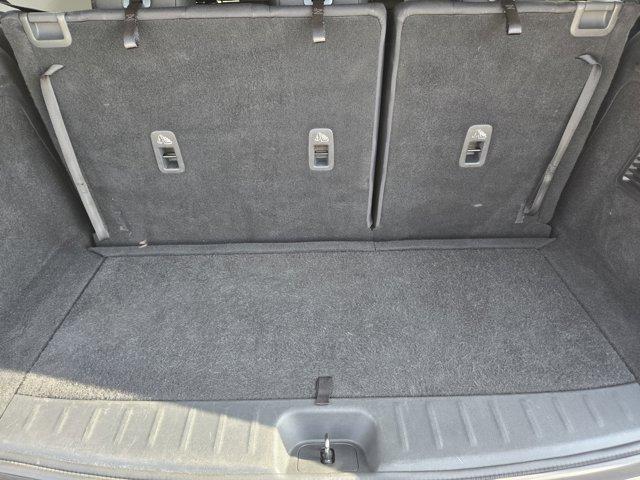 Photo of 2022 Black Nissan Pathfinder