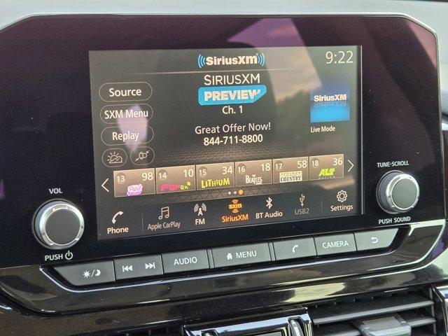 Photo of 2022 Black Nissan Pathfinder