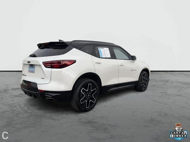 Photo of 2023 Iridescent Pearl Tricoat Chevrolet Blazer